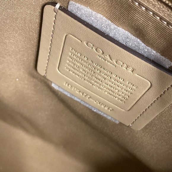 Coach Leather Web Smooth Tote Chalk Color NWT Crossbody Medium - Picture 8 of 10